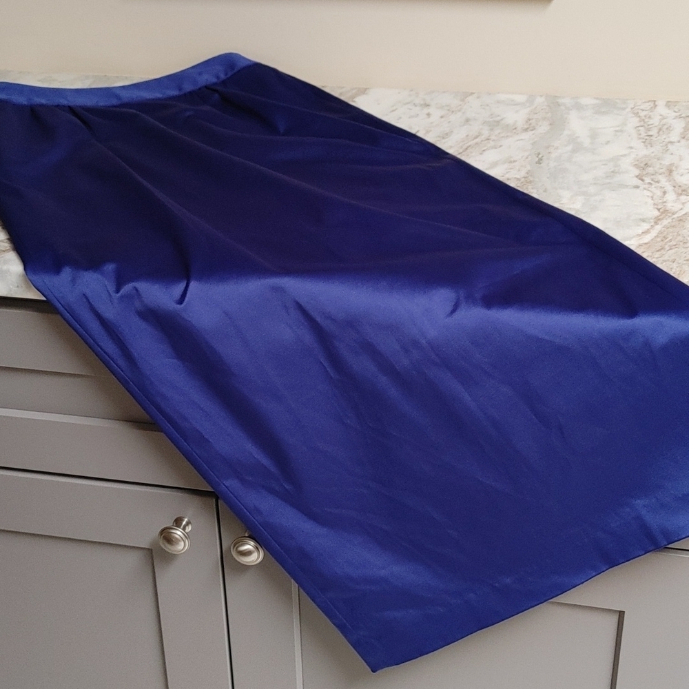 Talbots Petites Special Occasion Violet Satin Maxi Pencil Skirt w Pockets